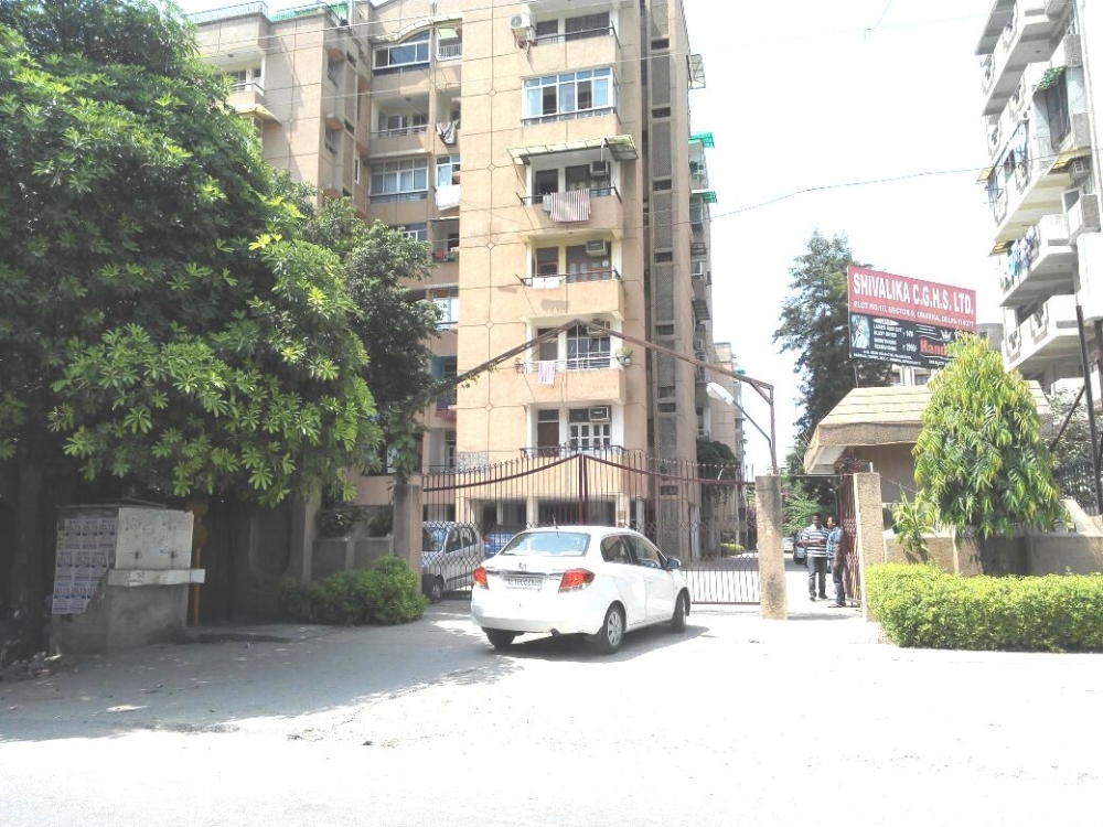 3 bhk flat for sale in Antriksh Shivalik Apartments
